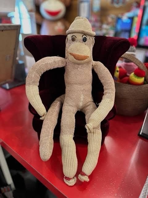 The real Luno, a 1930s sock monkey